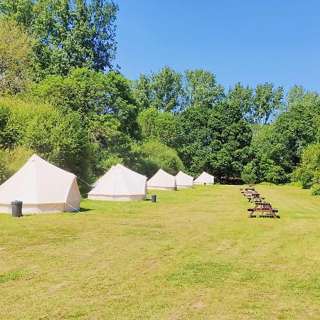 Battle Pods And Bells Glamping Otel Dış mekan fotoğraf